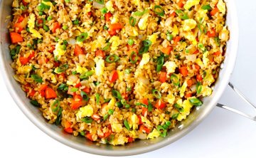 简单快捷美味无比的中式炒饭